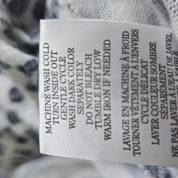 Z Supply White and Black Lepard Print Soft Knit Short Sleeve V-neck Pullover L - Picture 7 of 7